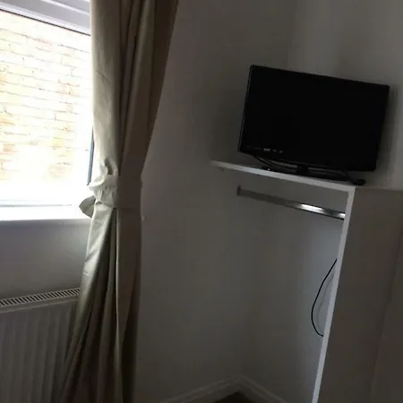 Bed and breakfast Priory